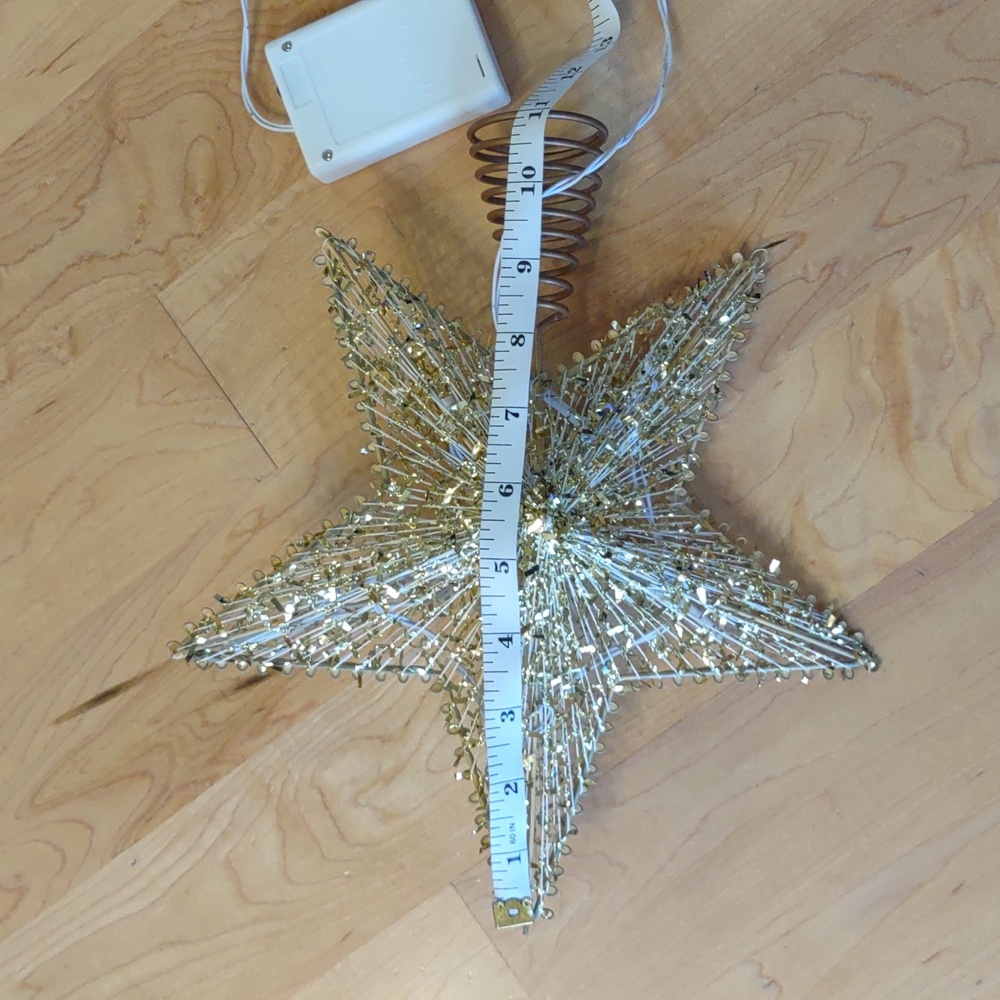 Battery Operated Star Christmas Tree Topper - Picture 6 of 6